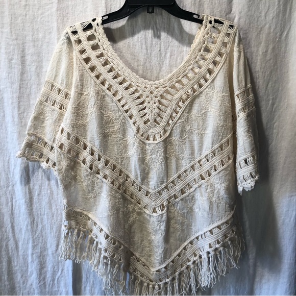 Beautiful unbranded crochet lace and fringe bohemian top v neck M/L - Picture 4 of 8